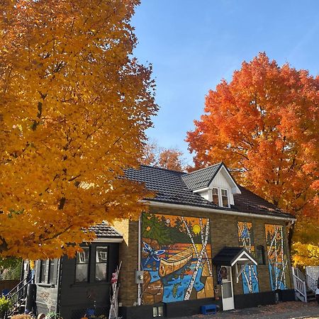 Blue Spruce Bed And Breakfast Muskoka Gravenhurst Exterior foto